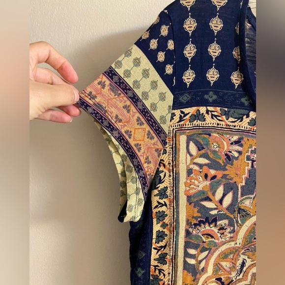 Lucky Brand blouse Persian art inspired pop over crewneck lightweight navy Large - Picture 6 of 8